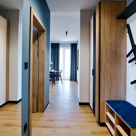 No 61 Blue Apartment *